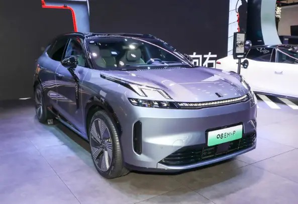 تمتلك Lynk & Co's 08 EM-P إصدارًا جديدًا للدفع الرباعي في معرض تشنغدو للسيارات، وبمباركة محرك P4، وصل أدائها إلى مستوى جديد!